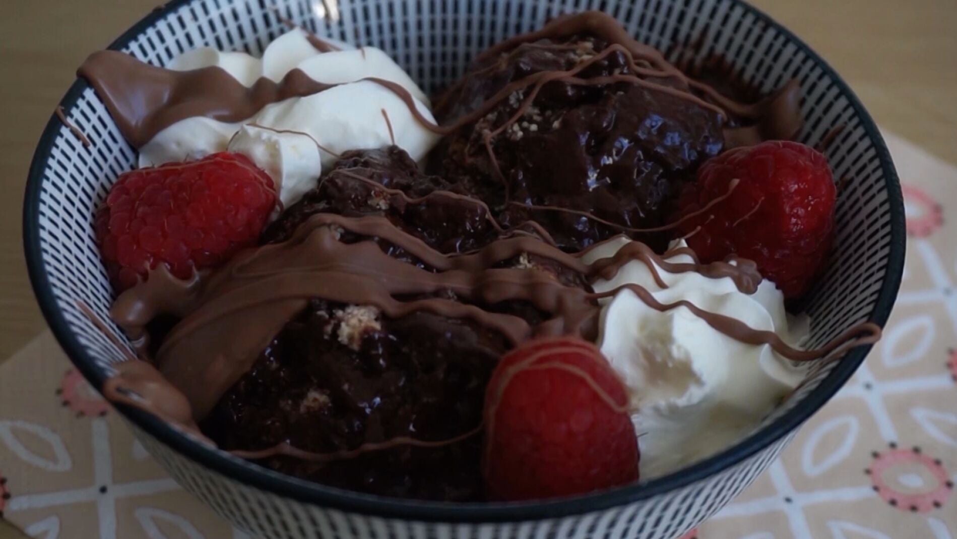 Helado de chocolate