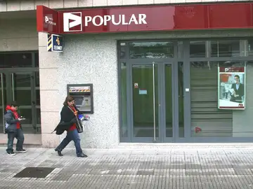 Una sucursal del Banco Popular Una sucursal del Banco Popular