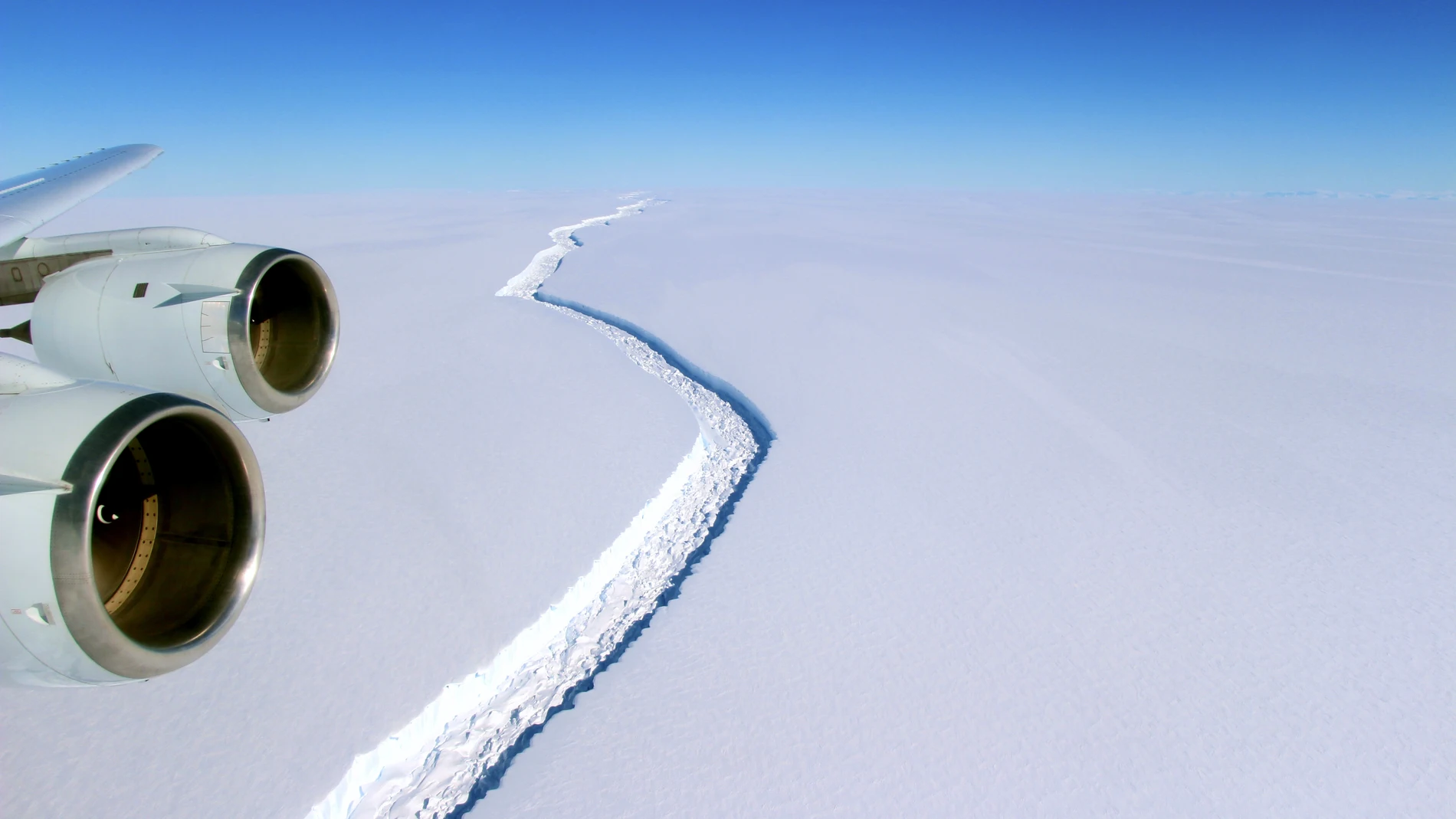 Grieta de hielo de la Plataforma Larsen C Grieta de hielo de la Plataforma Larsen C