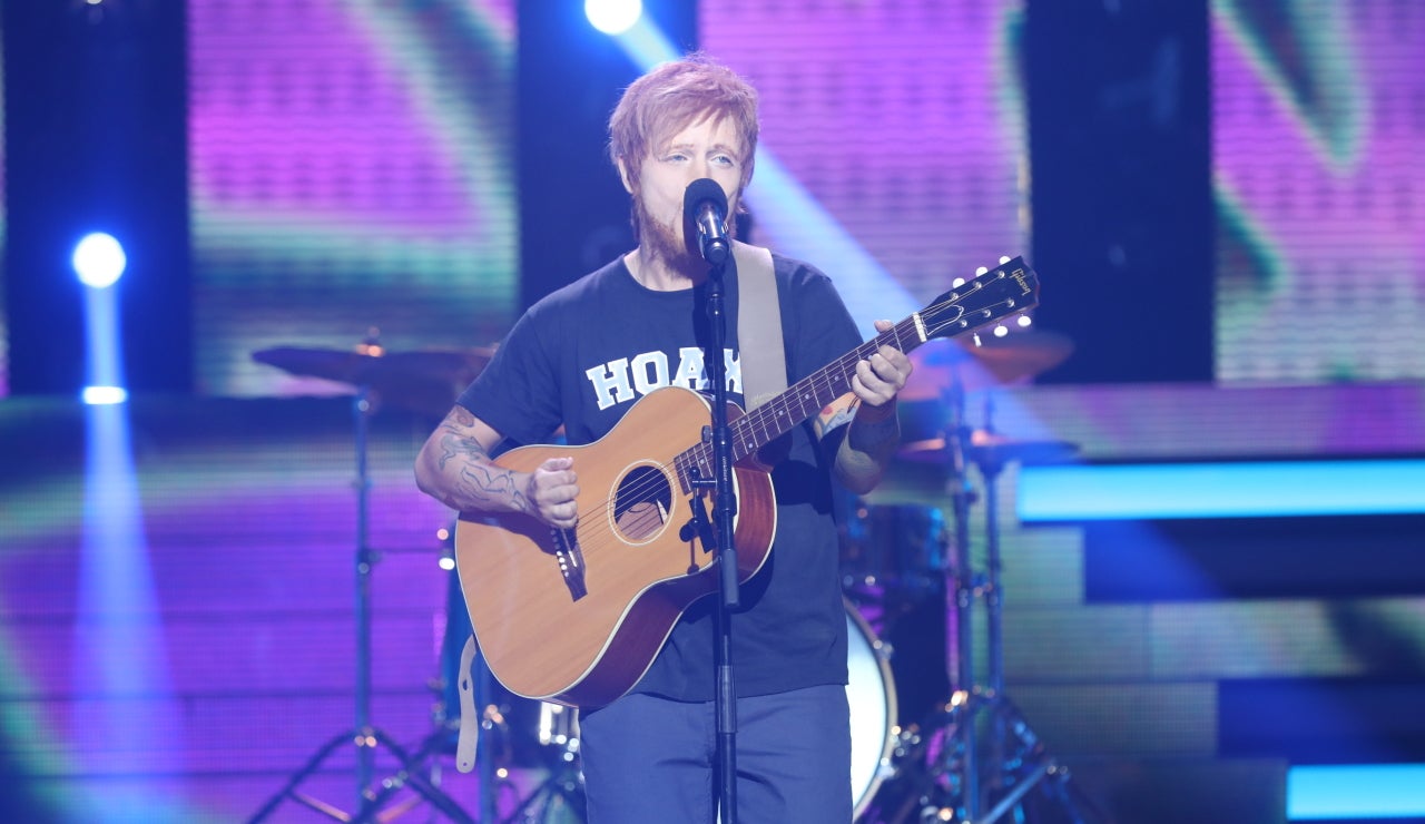 Manel Navarro se mete en la piel de Ed Sheeran para sorprendernos con varios &eacute;xitos