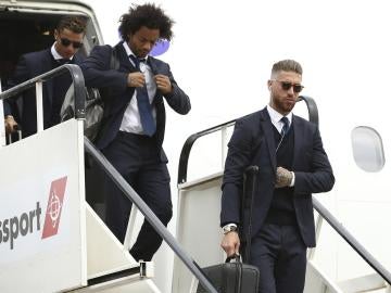 Ronaldo, Marcelo y Ramos en el aeropuerto de Cardiff