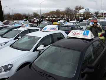 Manifestación de examinadores en junio del 2017 Manifestación de examinadores en junio del 2017