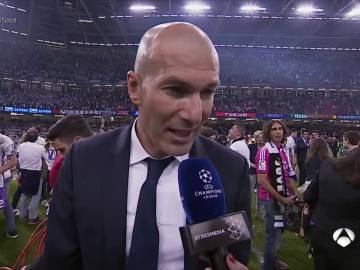 Zidane, con Susana Guasch tras ganar la Duodécima Champions del Real Madrid
