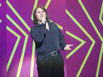 Manu Rodríguez presume de sus raíces con ‘Mi tierra’ de Nino Bravo Manu Rodríguez presume de sus raíces con ‘Mi tierra’ de Nino Bravo
