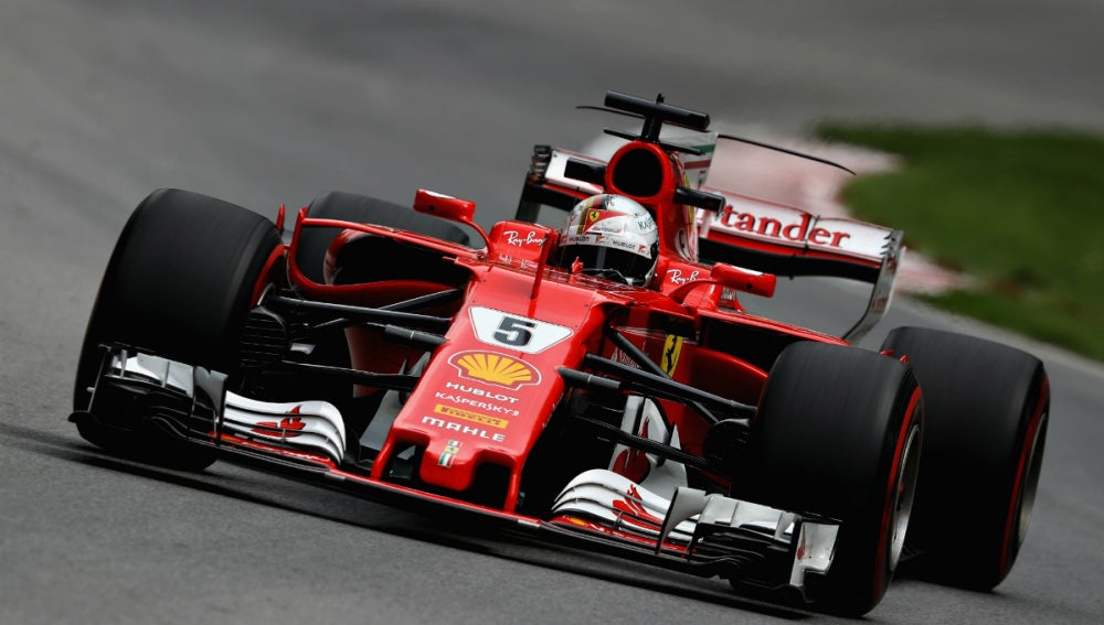 Sebastian Vettel, con el Ferrari