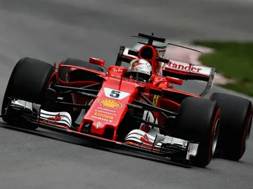 Sebastian Vettel, con el Ferrari Sebastian Vettel, con el Ferrari
