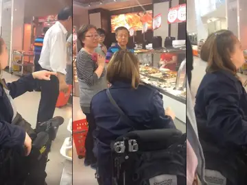 Una mujer recrimina a unos trabajadores chinos que no sepan hablar inglés Una mujer recrimina a unos trabajadores chinos que no sepan hablar inglés