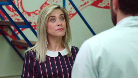 Carmen le pide a Iñaki que sea honrado y le cuente la verdad a su madre