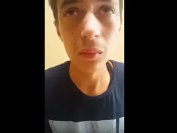 El joven que fue tatuado El joven que fue tatuado