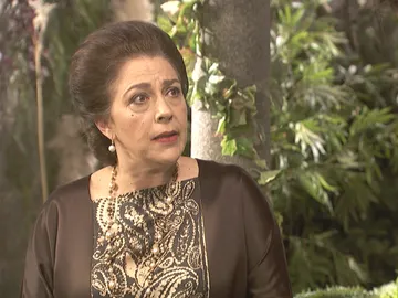 Severo a Francisca: "¿Qué diálogo puede haber con una loba como usted?" Severo a Francisca: "¿Qué diálogo puede haber con una loba como usted?"