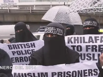 Frame 142.841298 de: "Queremos ver esta bandera en todos los países del mundo" Frame 142.841298 de: "Queremos ver esta bandera en todos los países del mundo"