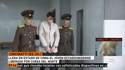 Frame 17.125603 de: Corea del Norte libera a un estudiante estadounidense de 22 en coma tras estar encarcelado en el país Frame 17.125603 de: Corea del Norte libera a un estudiante estadounidense de 22 en coma tras estar encarcelado en el país