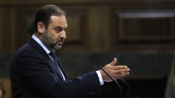 El portavoz parlamentario del PSOE, José Luis Ábalos