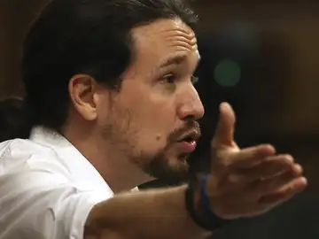Pablo Iglesias, durante su intervención en la moción de censura contra Rajoy Pablo Iglesias, durante su intervención en la moción de censura contra Rajoy