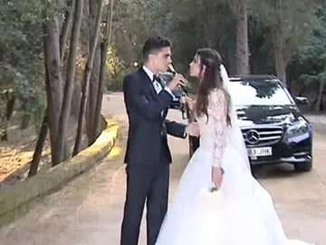 La cobra de Marc Bartra a Melissa Jiménez La cobra de Marc Bartra a Melissa Jiménez