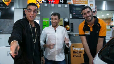 Desde repostar gasolina a cantar 'Despacito': los momentos más recordados de Daddy Yankee en 'El Hormiguero 3.0'