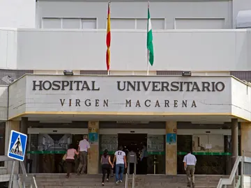 Acceso principal del Hospital Universitario Virgen Macarena de Sevilla Acceso principal del Hospital Universitario Virgen Macarena de Sevilla