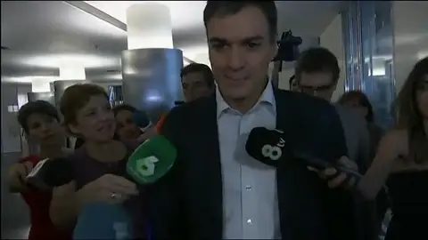 Pedro Sánchez acusa a Rajoy de "amparar la corrupción" y le pide "decencia y ejemplaridad" Pedro Sánchez acusa a Rajoy de "amparar la corrupción" y le pide "decencia y ejemplaridad"