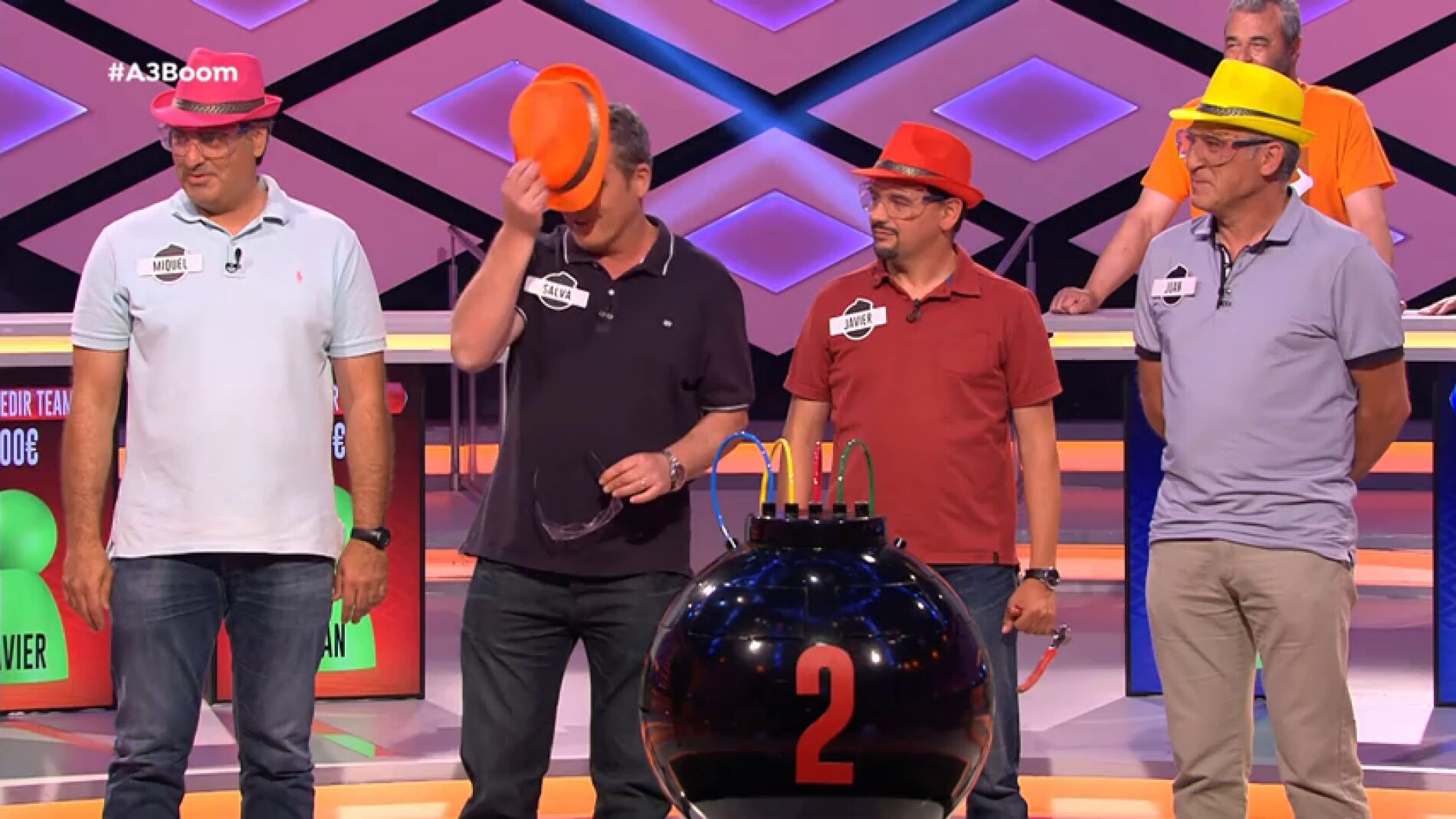 Juanra organiza una fiesta en &iexcl;Boom!