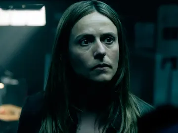 Raquel a Ángel: "Tengo que apartarte del caso porque no confío" Raquel a Ángel: "Tengo que apartarte del caso porque no confío"