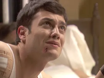 Prudencio y Saúl suplican la ayuda de Francisca Montenegro Prudencio y Saúl suplican la ayuda de Francisca Montenegro