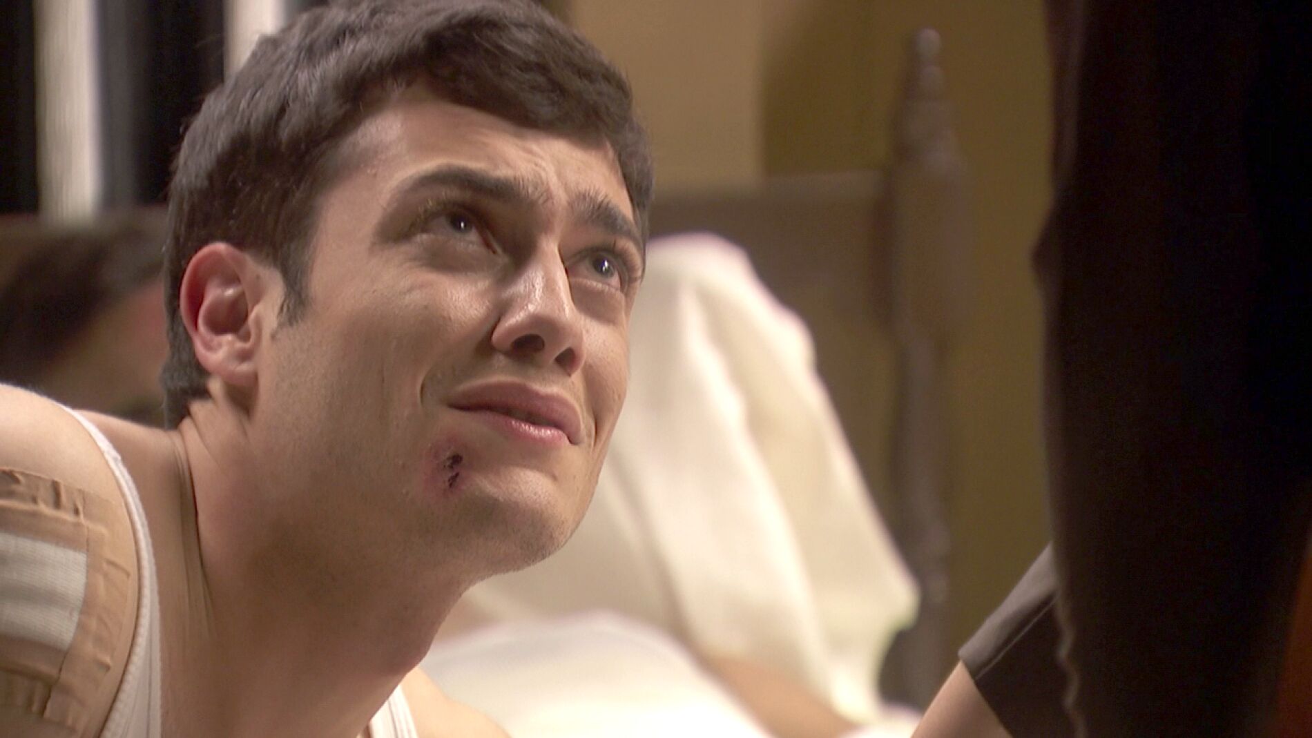 Prudencio y Sa&uacute;l suplican la ayuda de Francisca Montenegro