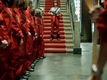 La policía asalta la Fábrica Nacional de Moneda y Timbre La policía asalta la Fábrica Nacional de Moneda y Timbre