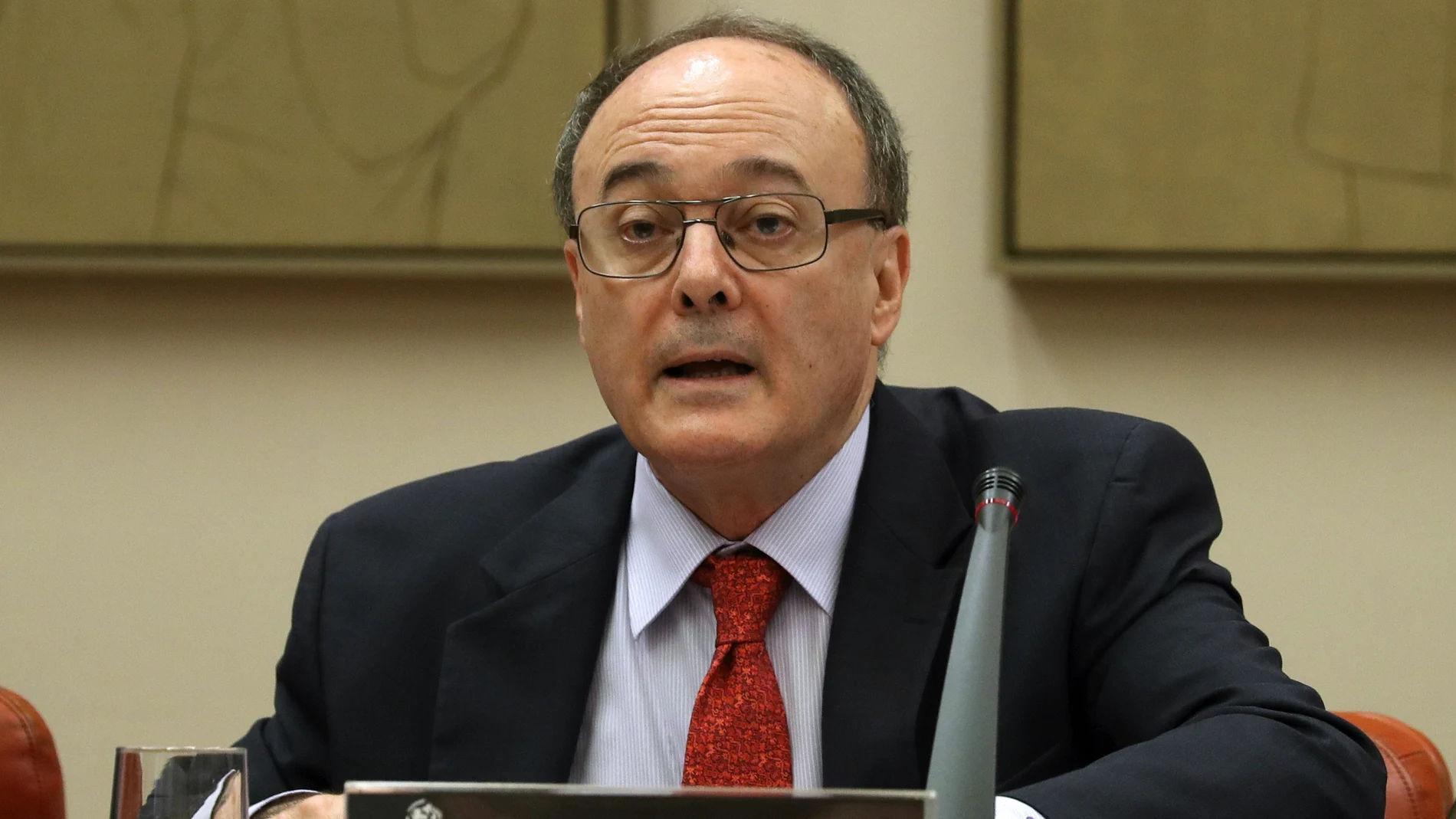 El gobernador del Banco de España, Luis María Linde El gobernador del Banco de España, Luis María Linde