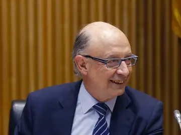 Cristóbal Montoro en el Congreso de los Diputados Cristóbal Montoro en el Congreso de los Diputados