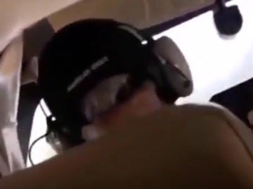 El piloto durante el aterrizaje forzoso