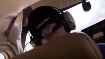 El piloto durante el aterrizaje forzoso