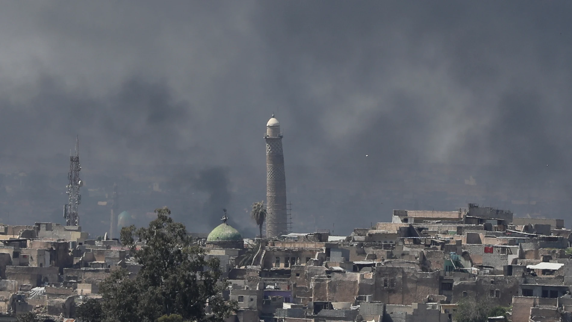 La mezquita Al Nuri en Mosul La mezquita Al Nuri en Mosul