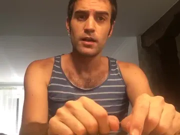 Jon Plazaola sorprende sin barba Jon Plazaola sorprende sin barba