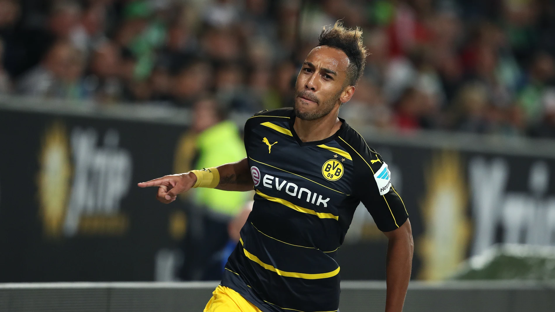 Aubameyang celebra un gol con el Borussia Dortmund Aubameyang celebra un gol con el Borussia Dortmund