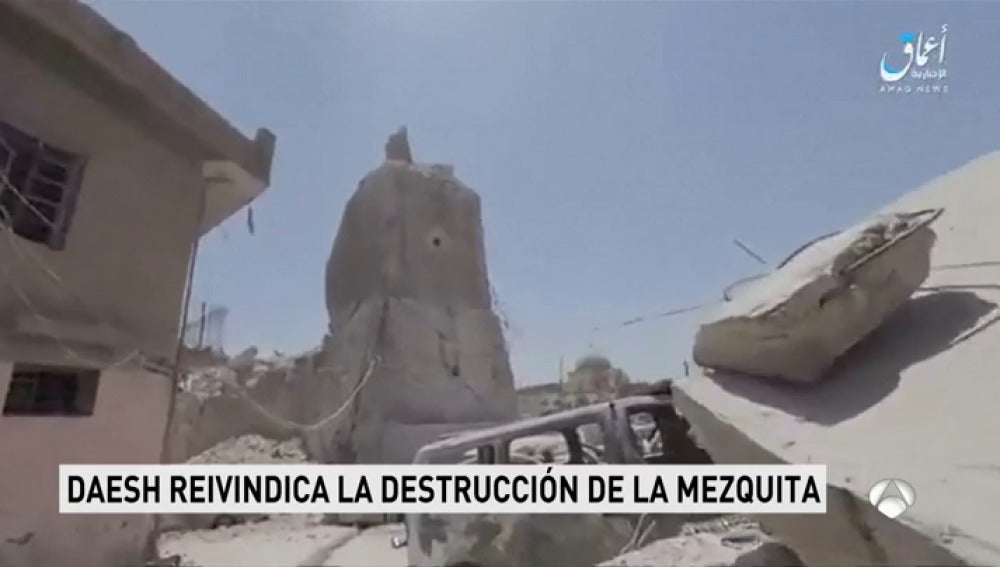 Daesh publica un vídeo en el que muestra los restos de la mezquita de Mosul destruida
