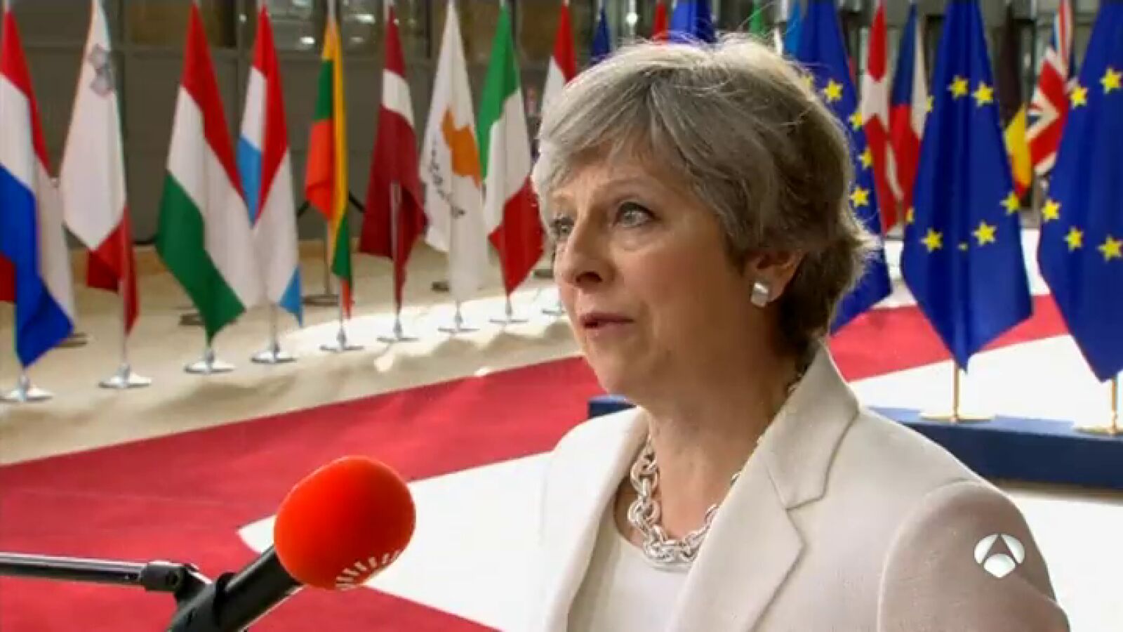 Theresa May quiere 