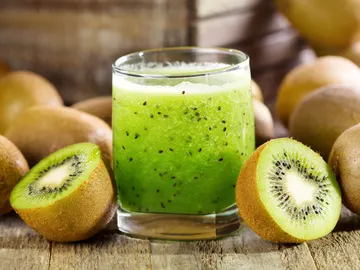 Puedes tomarlos solos, en smoothies, triturados con yogur... Puedes tomarlos solos, en smoothies, triturados con yogur...
