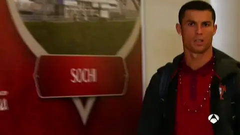 Cristiano Ronaldo mantiene la ley del silencio: con esta cara abandonó la Confederaciones Cristiano Ronaldo mantiene la ley del silencio: con esta cara abandonó la Confederaciones