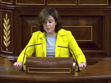 Sáenz de Santamaría: No se puede ser equidistante entre más Europa o más Marine Le Pen o más Pablo Iglesias Sáenz de Santamaría: No se puede ser equidistante entre más Europa o más Marine Le Pen o más Pablo Iglesias