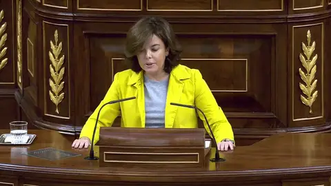 Sáenz de Santamaría: No se puede ser equidistante entre más Europa o más Marine Le Pen o más Pablo Iglesias Sáenz de Santamaría: No se puede ser equidistante entre más Europa o más Marine Le Pen o más Pablo Iglesias