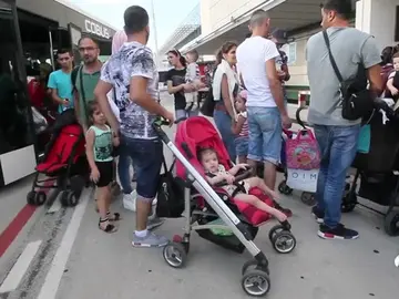 REFUGIADOS REFUGIADOS