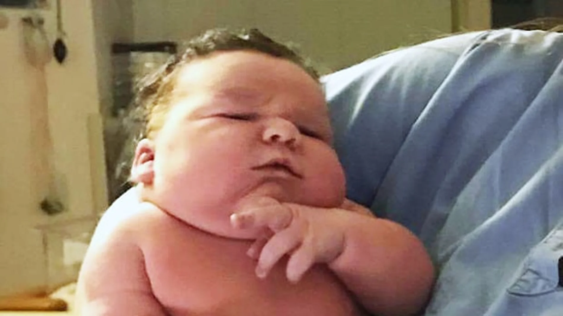 Waylon pesó siete kilos al nacer Waylon pesó siete kilos al nacer