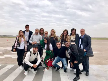 Los amigos de Messi a su llegada a Rosario Los amigos de Messi a su llegada a Rosario