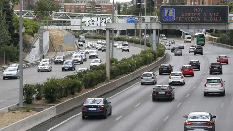 Tráfico de salida de Madrid por la A1 Tráfico de salida de Madrid por la A1