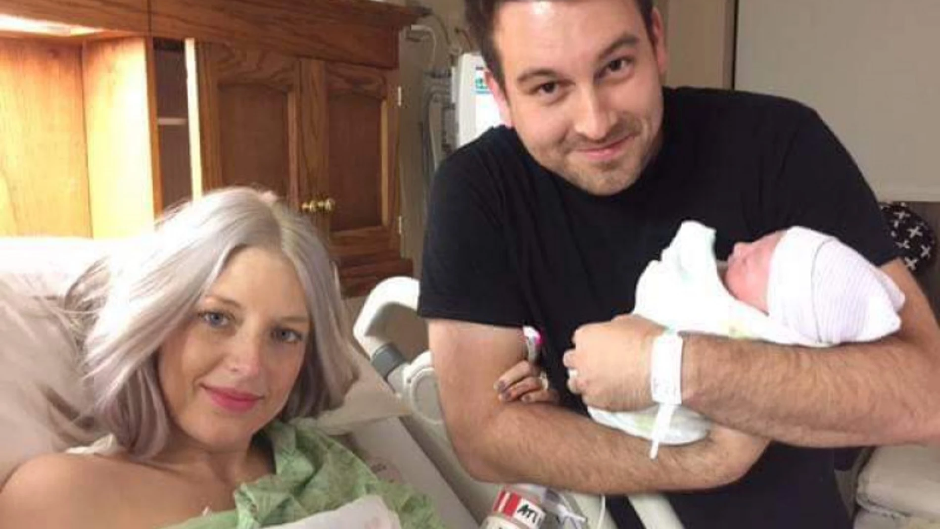 Muere una superviviente de un trasplante de corazón horas después de dar a luz Muere una superviviente de un trasplante de corazón horas después de dar a luz