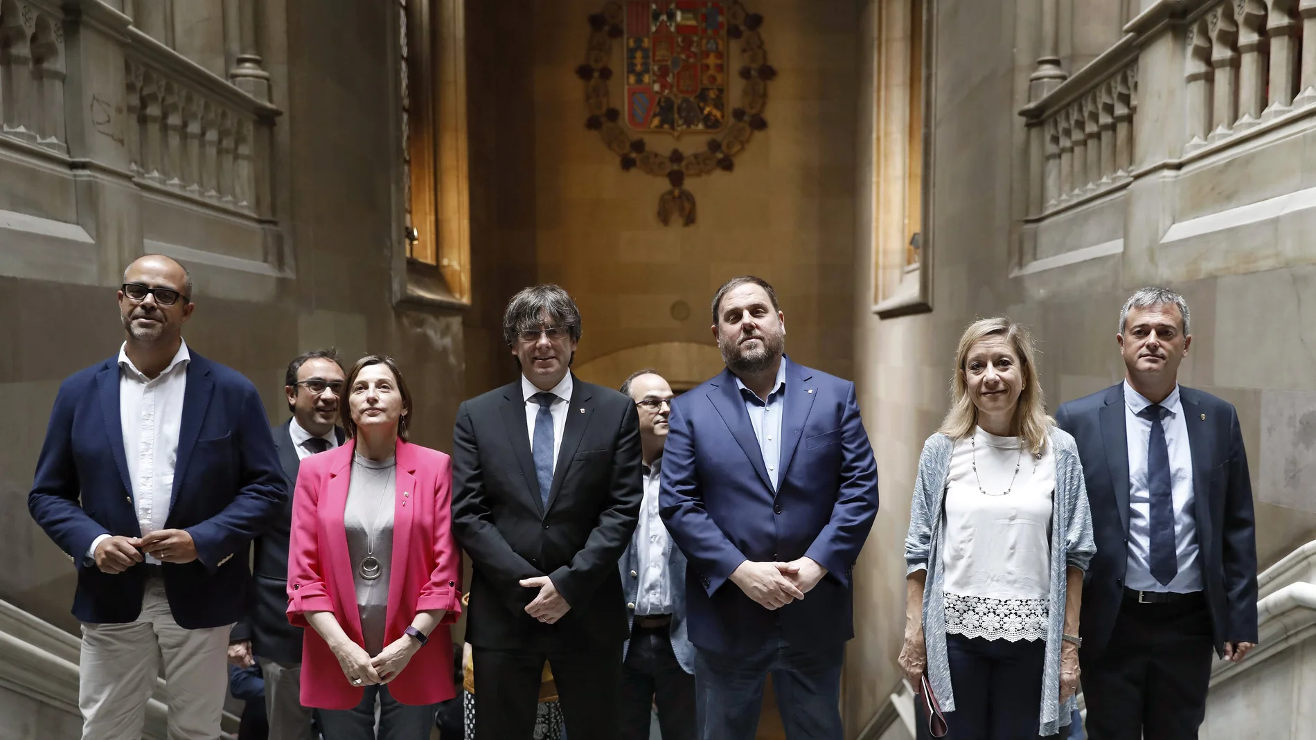 Apoyo de los alcaldes catalanes a la consulta de Puigdemont Apoyo de los alcaldes catalanes a la consulta de Puigdemont