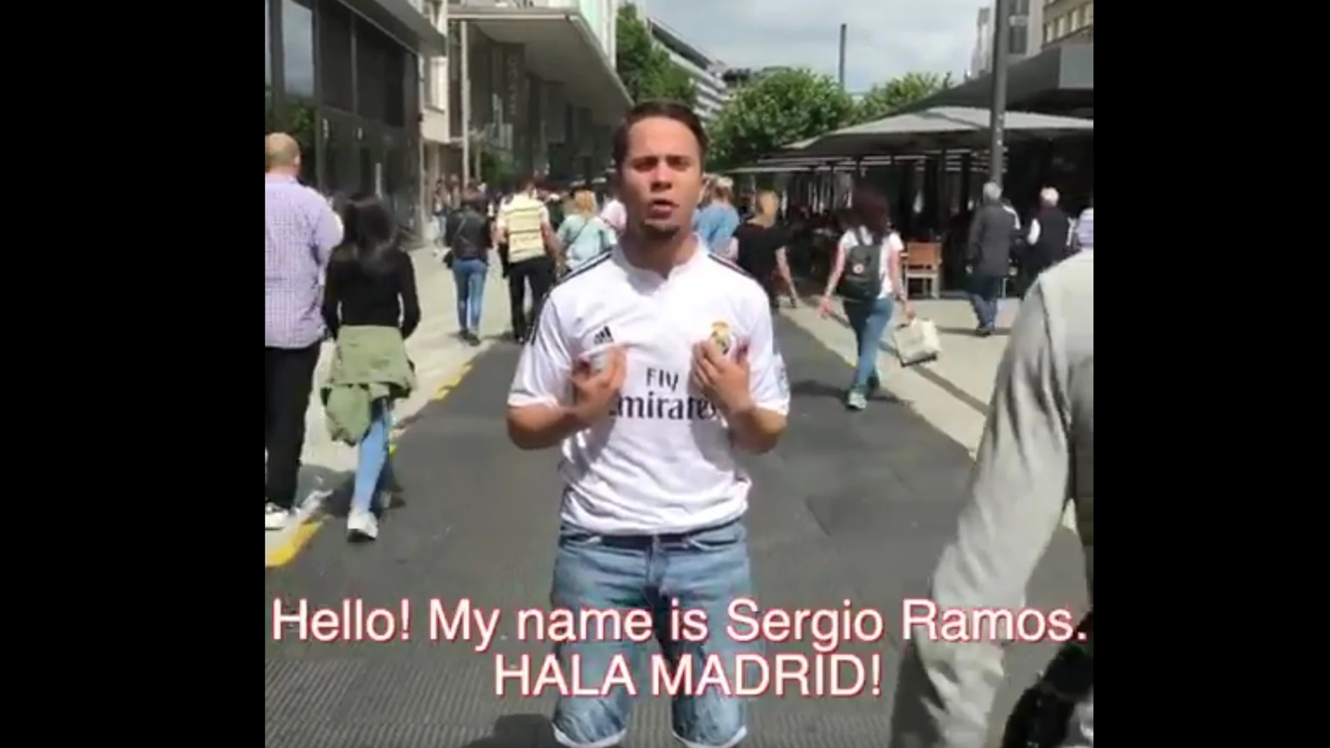 La parodia de Sergio Ramos en redes sociales La parodia de Sergio Ramos en redes sociales