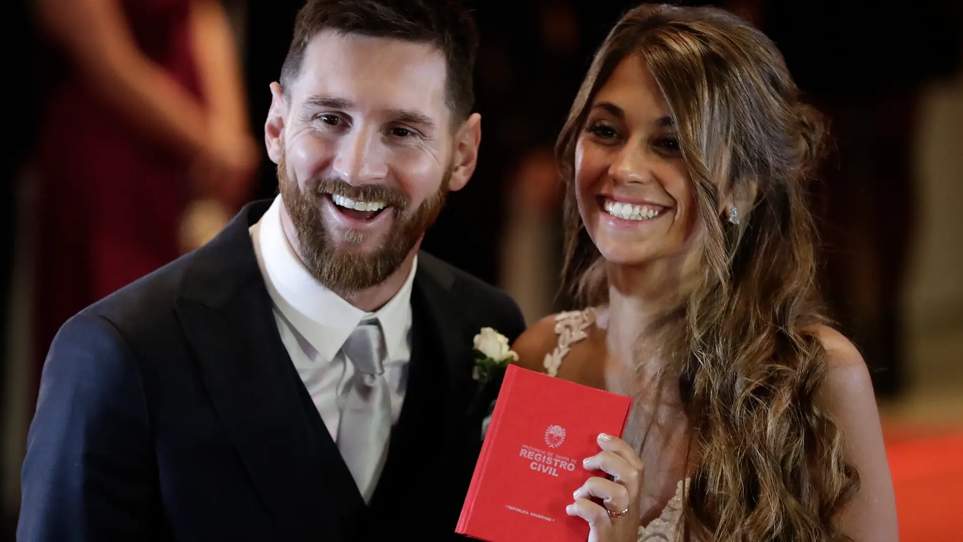 Leo Messi y Antonella Roccuzzo en su boda