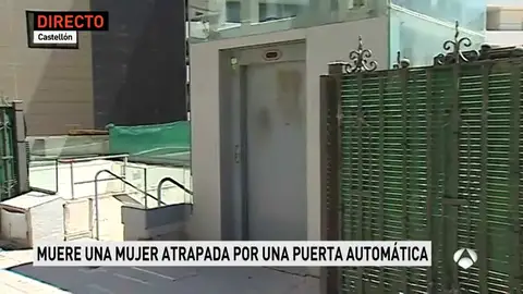 Muere una mujer al quedar atrapada por la puerta del aparcamiento del Hospital Provincial de Castellón Muere una mujer al quedar atrapada por la puerta del aparcamiento del Hospital Provincial de Castellón