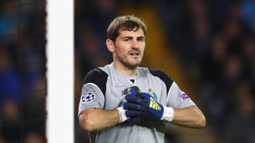 Iker Casillas durante un partido con el Oporto FC